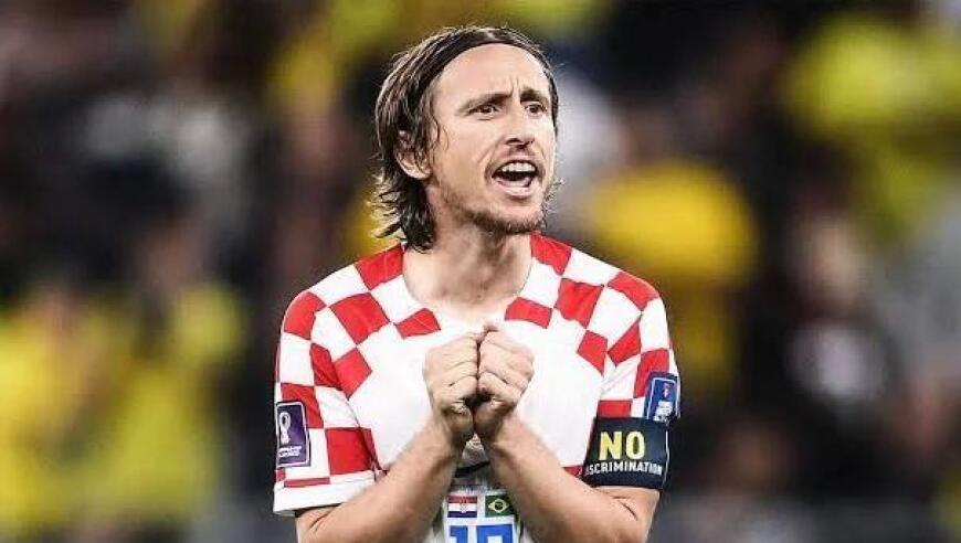 王晓龙：在西班牙踢球竞争很大，缺乏学习和社交能力会很困难