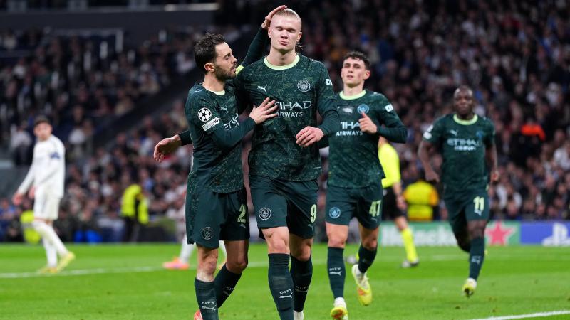 沃克＆乔治发挥出色，沃克半场16分已经刷新赛季新高