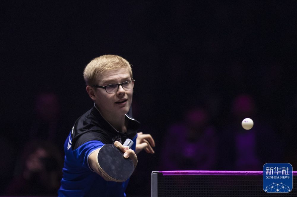 和快速的进 和快速的进