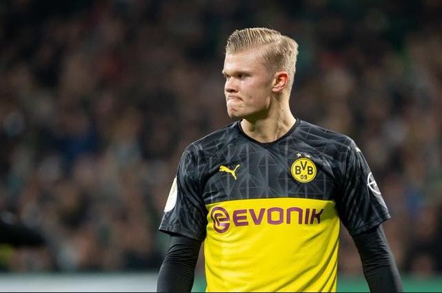 一方面彰顯 一方面彰顯